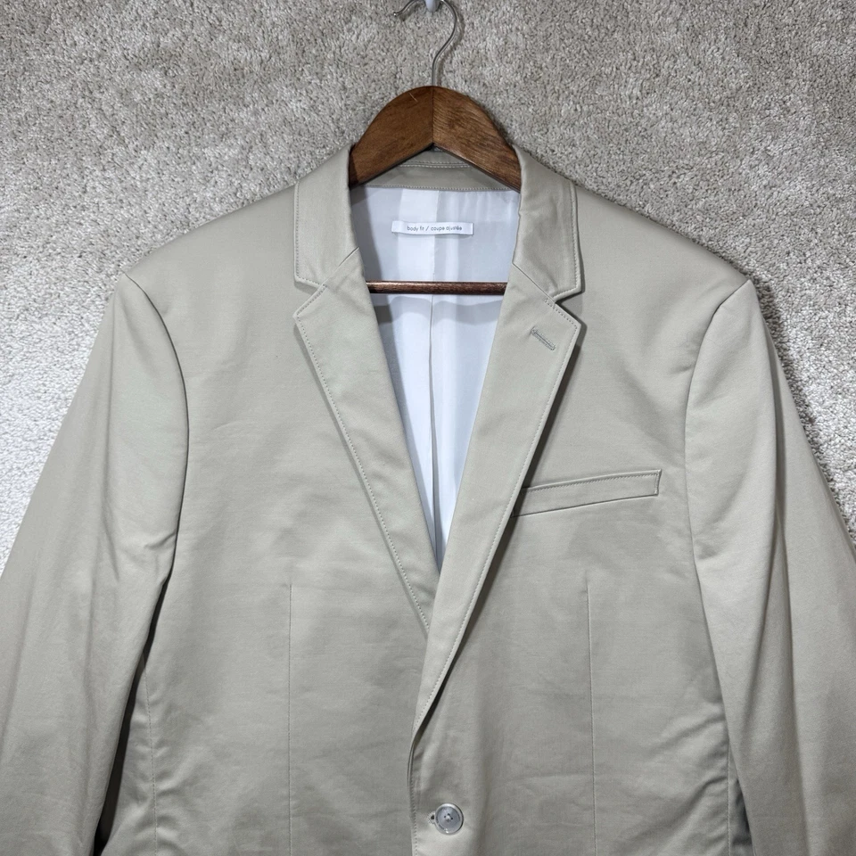Chaqueta Blazer Deportiva Calvin Klein Para Hombre Talla XL Tostada Body Fit Algodón Elástico Foto 2 de 4