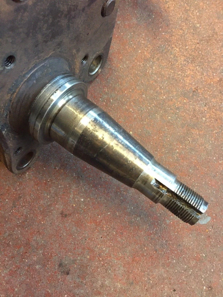 Spindle, 1973-1988 Dodge D200 300 350 with 3800# or 4000# Axle, Driver Side, LH - Image 3 of 4