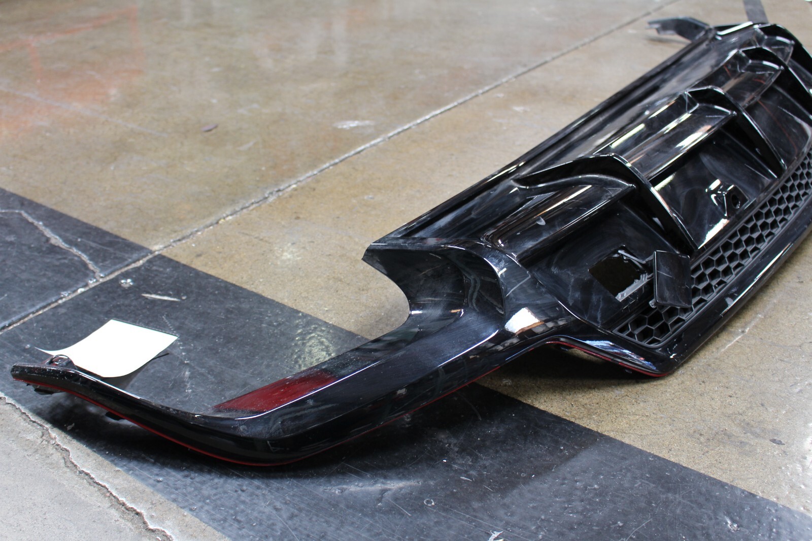 Lamborghini Urus, Rear Valance, Used, P/N 4ML807301, 4ML807568