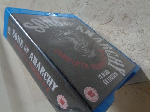 SONS OF ANARCHY Season 1-4 Blu-ray Three Season BOXSET Charlie Hunnam - Picture 5 of 8