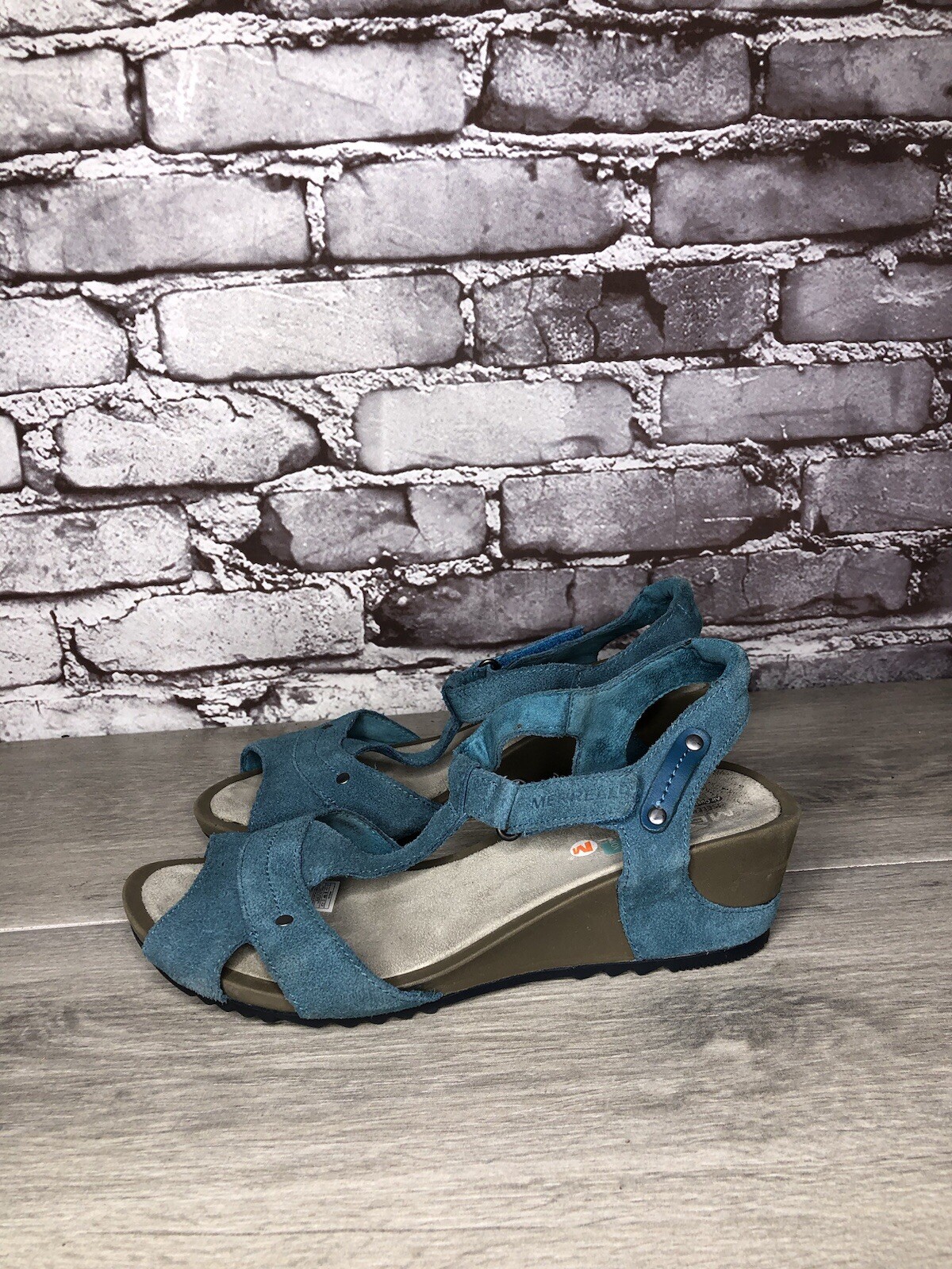 Merrell Revalli sandali con zeppa e cinturino in pelle color verde acqua blu libellula donna taglia 7M US