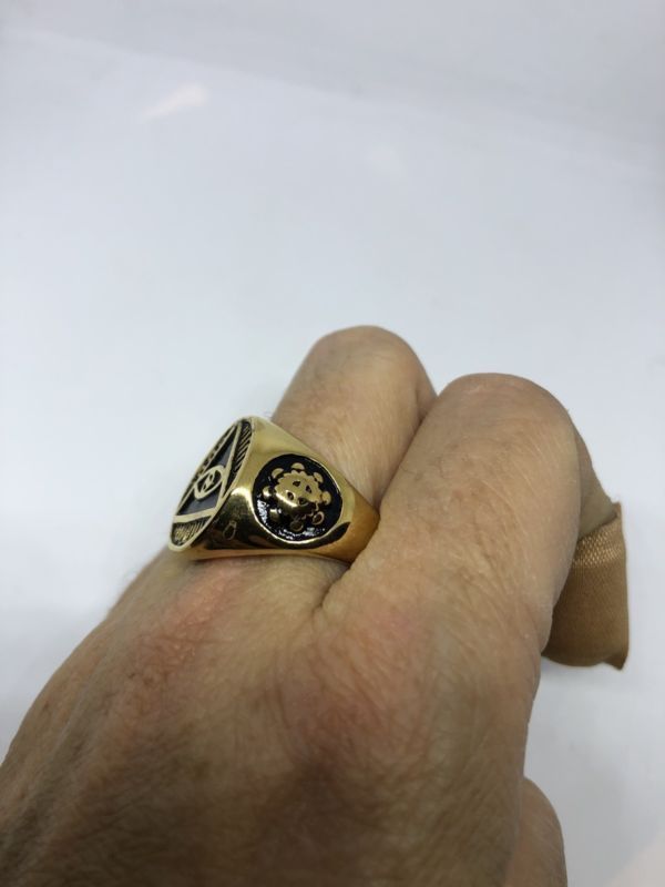 【 UNDERFIELD 】 ’S FACE RING Vintage Golden Stainless Steel Illuminati Eye Crest Size