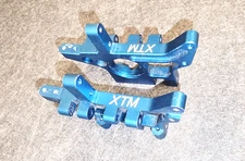XTM Traxxas T-Maxx 3.3 or 2.5 & E-Maxx Aluminum Rear Blue Bulkhead Braces RARE