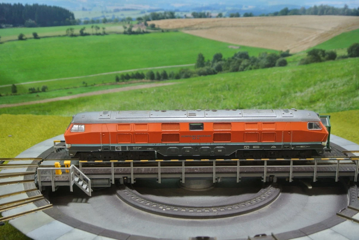 R37 HO41112 Locomotive diesel BB 63926, SNCF, livrée Orange, dépôt Villeneuve