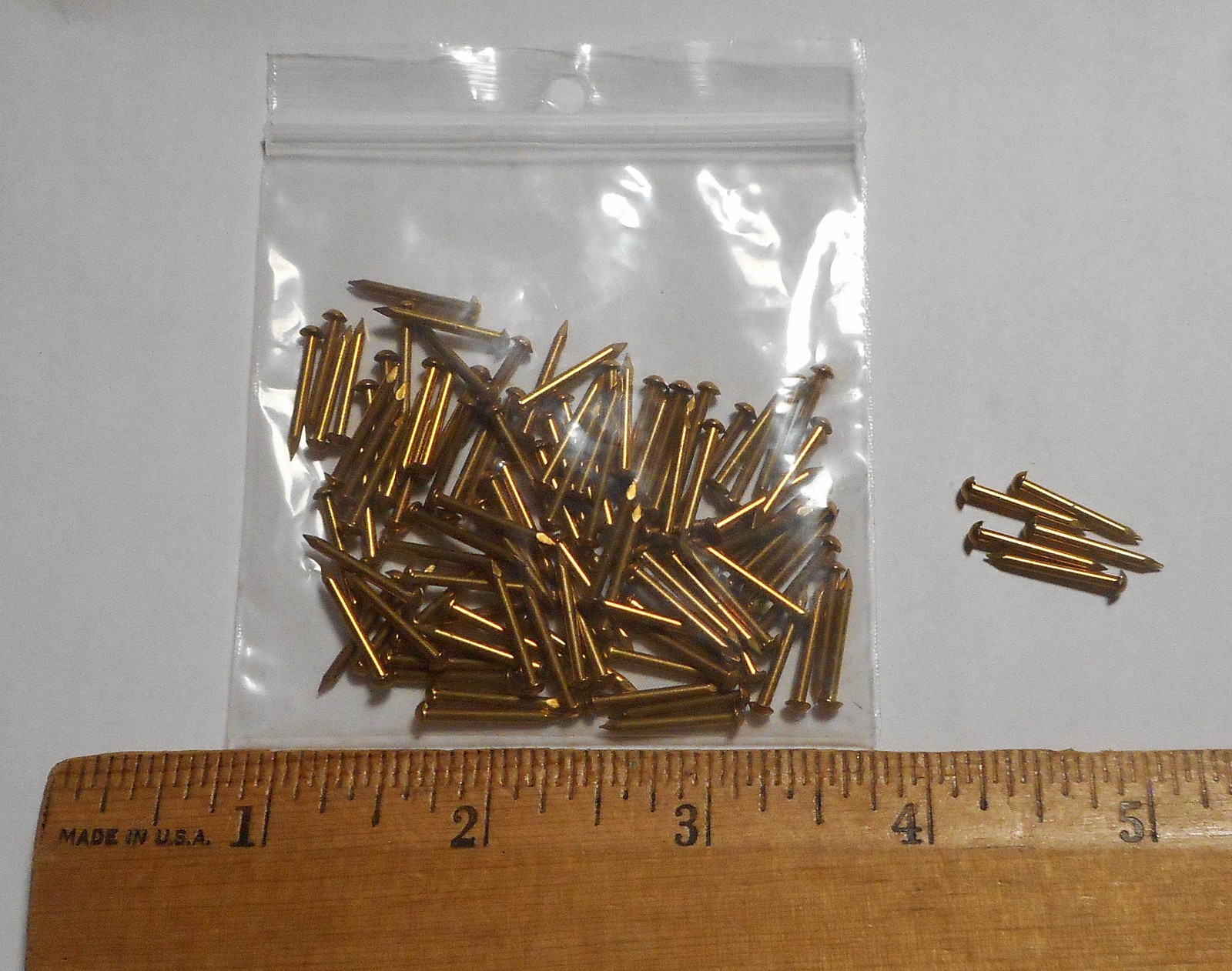 100 16 Gauge 5/8" Long Solid Brass Brads Nails Escutcheon Pins