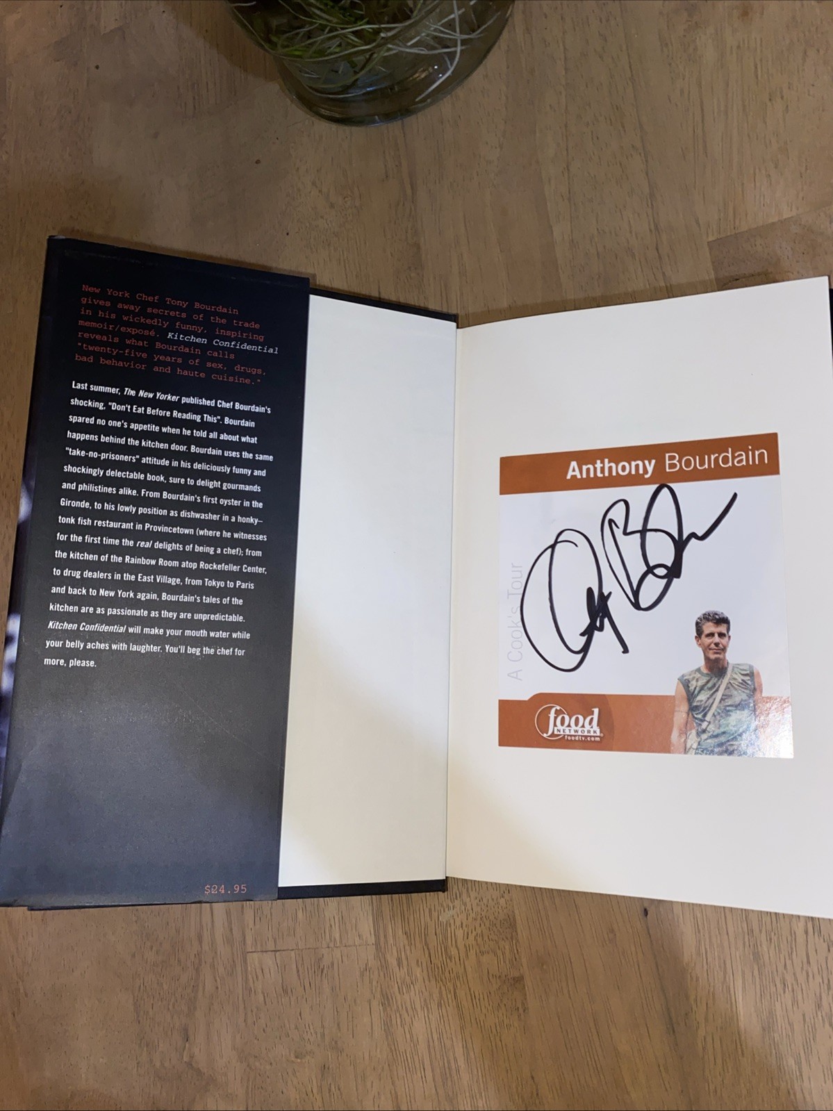 Kitchen Confidential Anthony Bourdain First Edition 2000 Collectible HC Signed!!