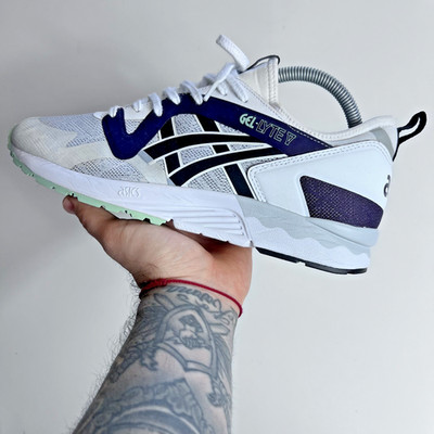 ASICS Gel Lyte V No Sew SAMPLE Gr. 42 Herren Sneaker New Balance Vintage Style