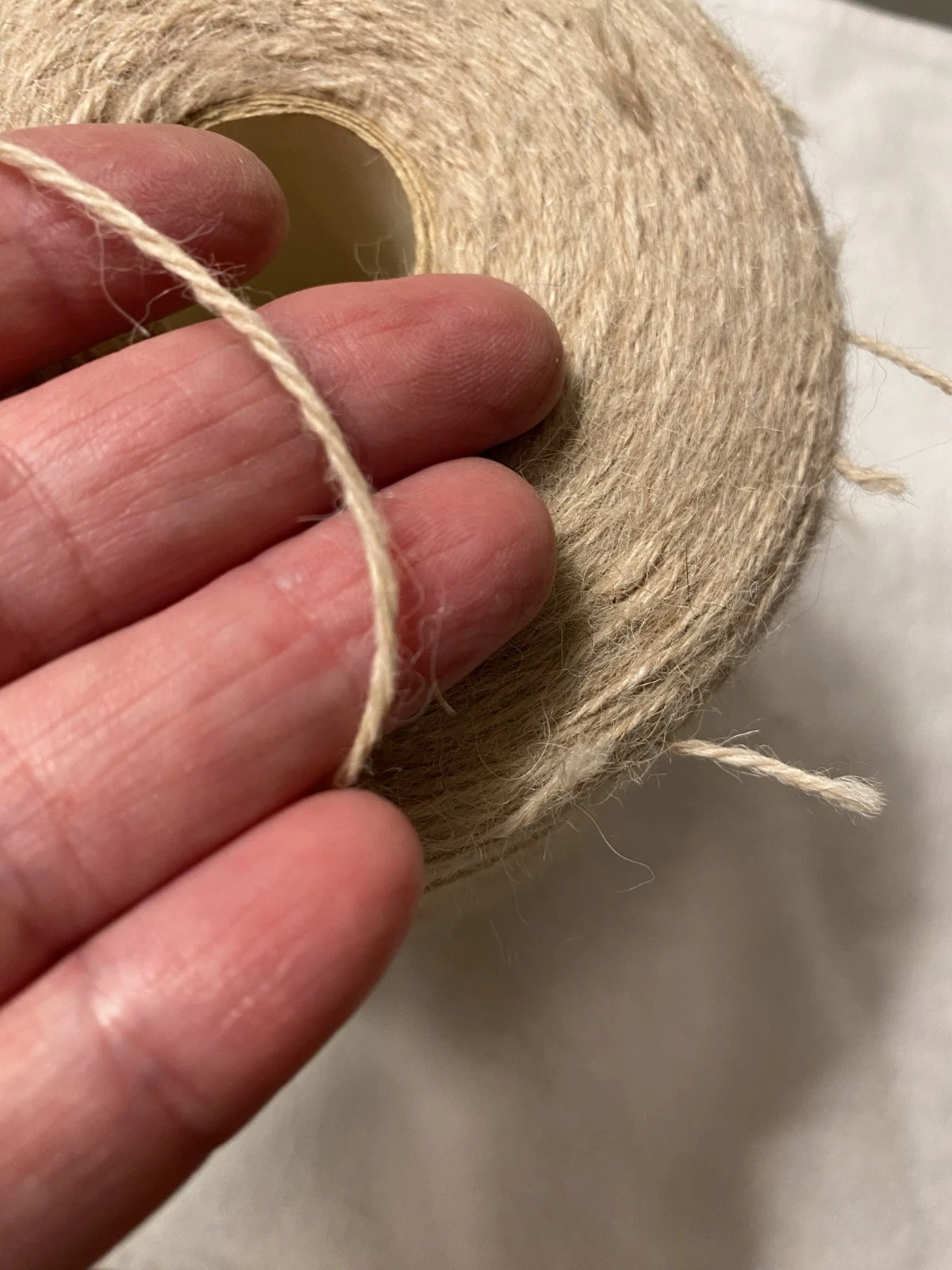 Huge 2 lb. 07oz Cone of INCA TOPS Mill 100% Baby Alpaca Yarn 3ply Milky White image 6