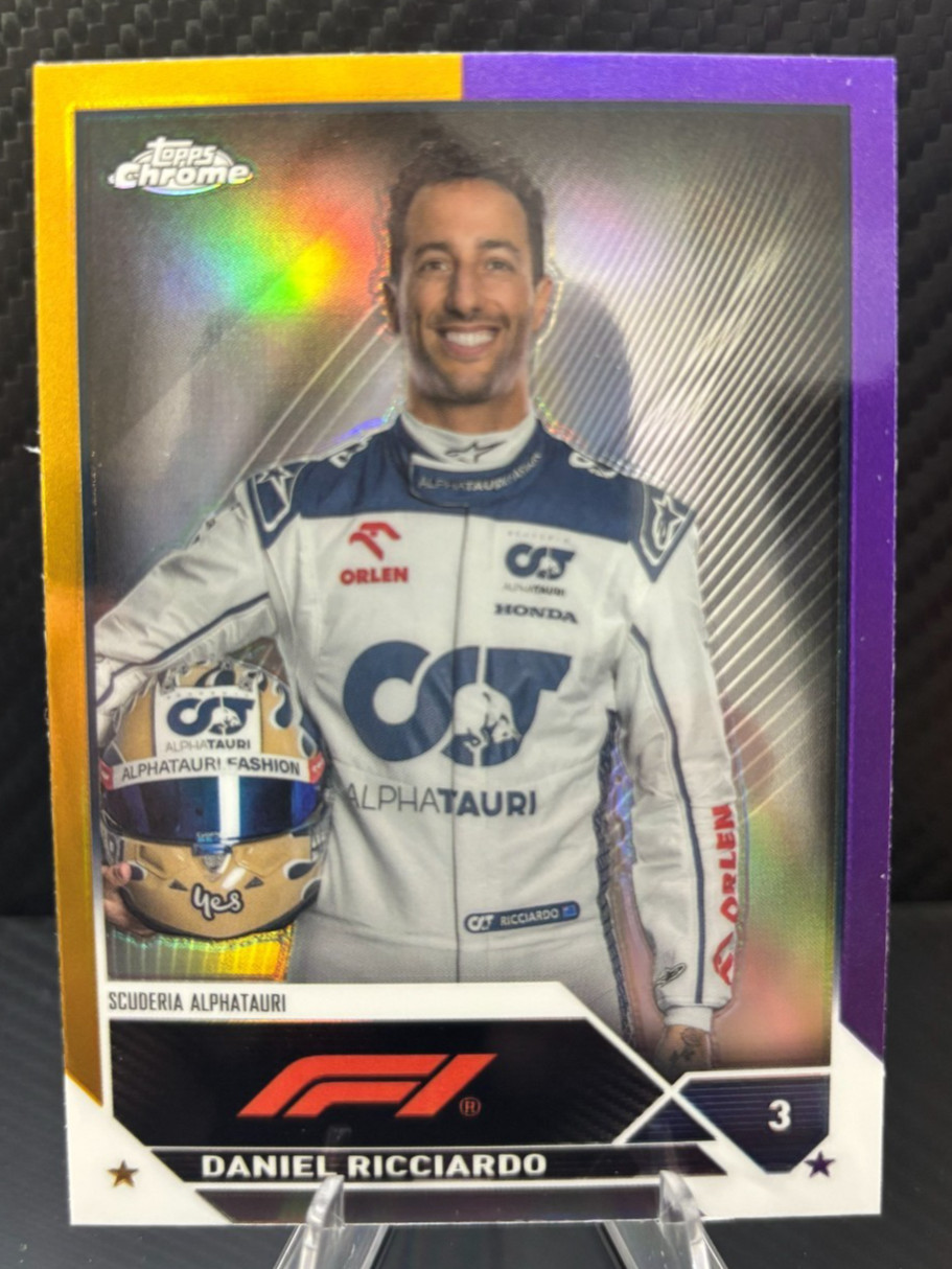 2023 Topps Chrome F1 Daniel Ricciardo #69 Gold Purple Refractor