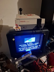Nintendo NES Entertainment System Gray Console w/ NES Advantage Turbo Controller