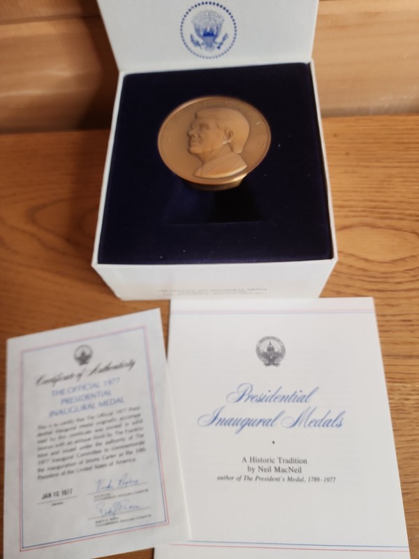 JIMMY CARTER THE OFFICIAL 1977 PRESIDENTIAL INAUGURAL MEDAL SOLID BRONZE PROOF 