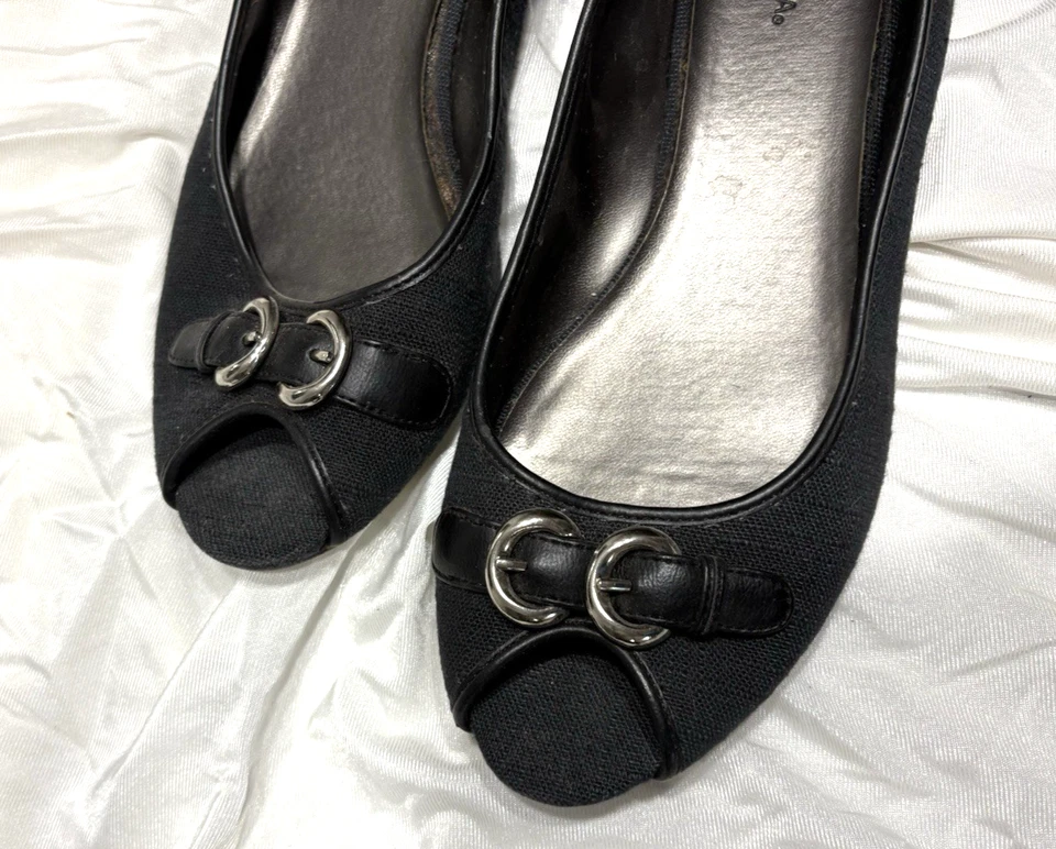 Zapatos Merona para mujer 11 planos sin cordones con hebilla de tela negra Foto 3 de 4