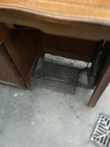 ANTIKE CORONA NÄHMASCHINE MIT PROVENZALISCHER SCHRANK - Bild 3 von 16