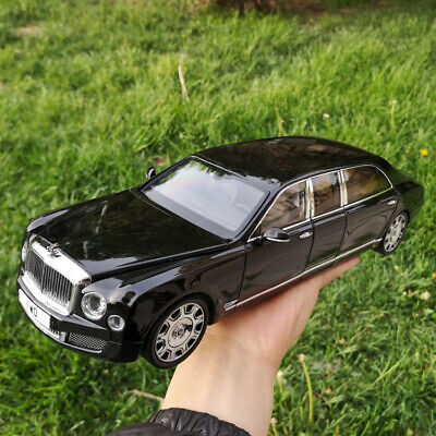 1:18 Bentley Mulsanne Limousine Model Car Diecast Collection Black Display Gift