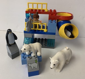 duplo aquarium