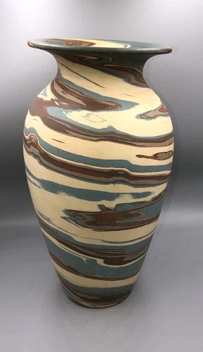 Vintage Niloak Mission Ware Swirl Vase 10.5" Patent Pending Stunning