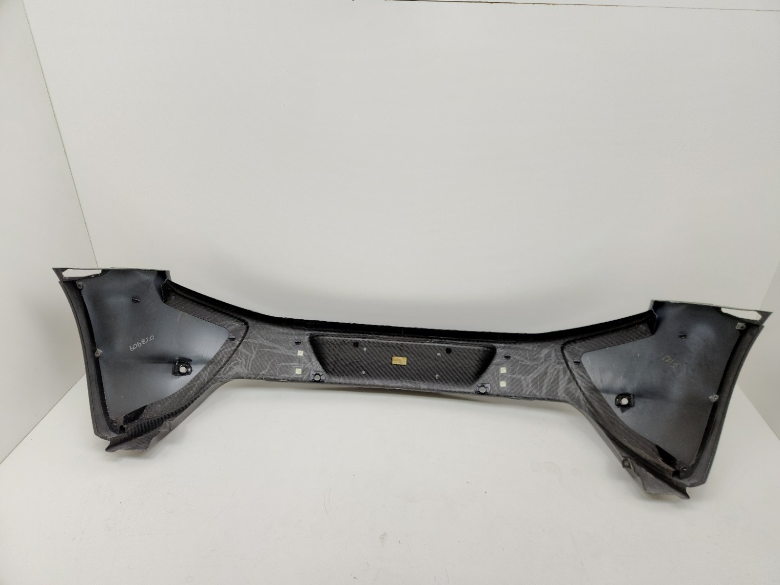 2015-2016 MCLAREN 650S SPIDER CARBON FIBER REAR BUMPER COVER PANEL ASSEMBLY GRAY