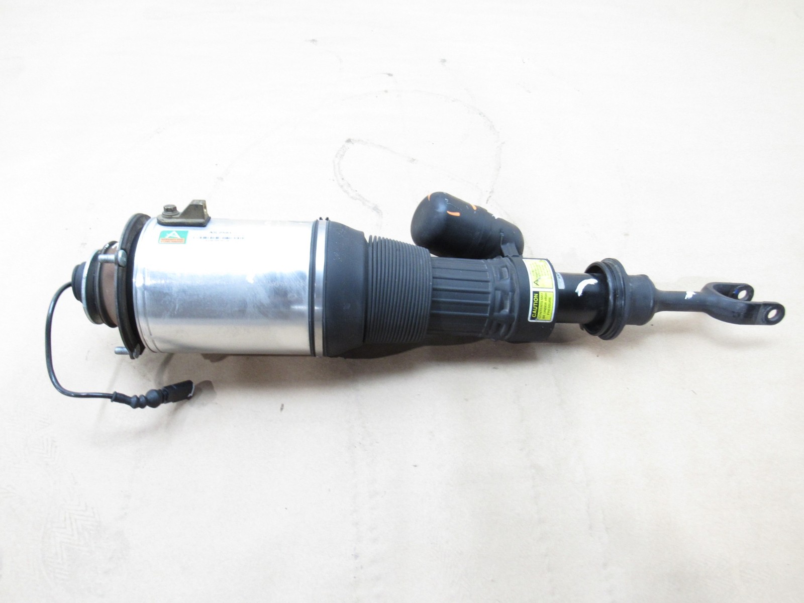 Bentley Continental GT 2012 6.0L Front Left Air Shock Strut Absorber 11-18 ;#3