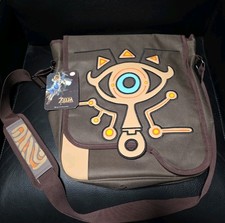 ThinkGeek Sheikah Eye Messenger Bag, Legend of Zelda Breath of the Wild, NEW
