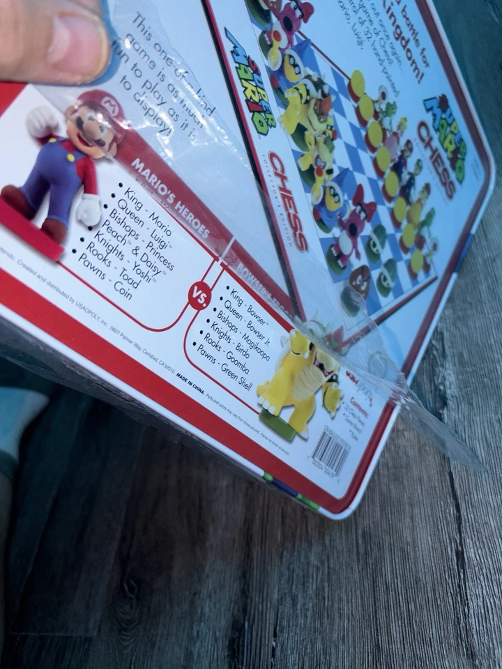 Nintendo Super Mario Chess Collector Edition Game Never Used RARE TIN!! - Image 4 of 4