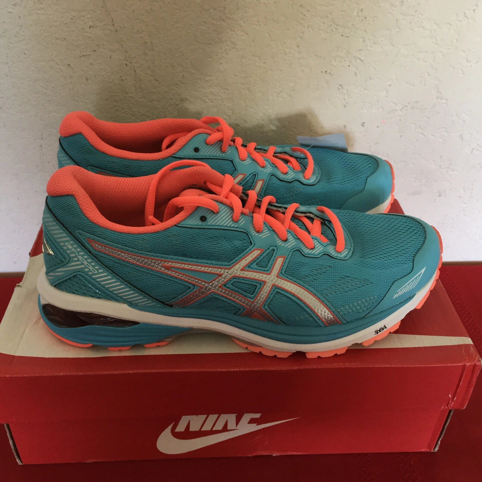 Scarpe blu Asics GT 1000 5 da donna taglia 6 5 atletiche casual T6A8N