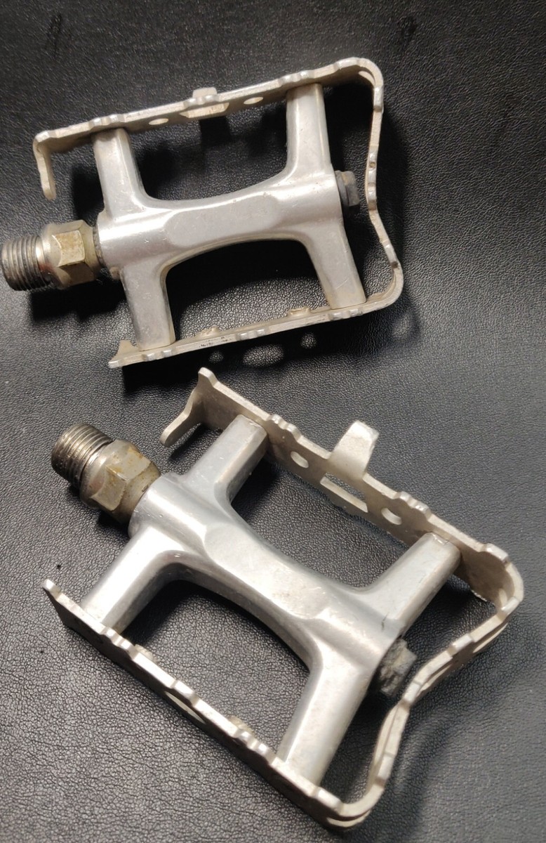 Odyssey Svelte クイックスュアー オールドMTB Odyssey Svelte Quick release rear skewer set 100mm 135mm
