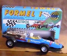blauer Rennwagen mit Fahrerkopf-Blech/Plaste-Ok-30cm-sehr guter Zustand