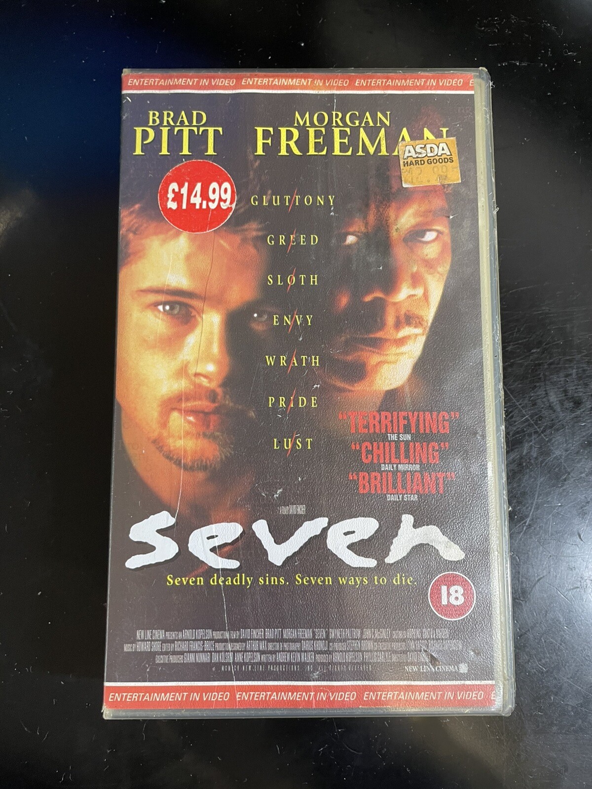 Seven VHS Video Tape - Tested - Brad Pitt Morgan Freeman