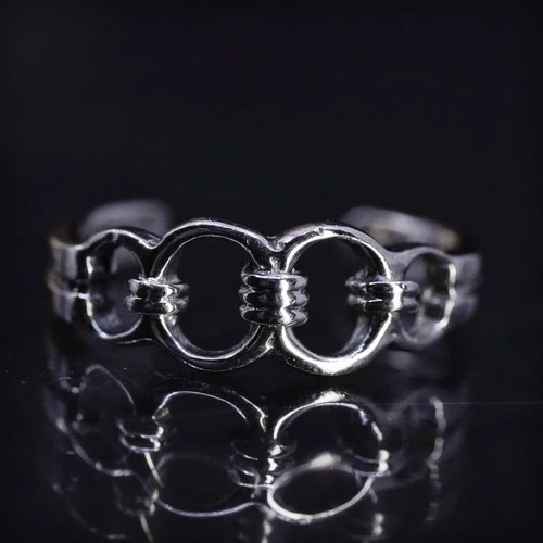Size 2, vintage sterling silver 925 handmade chain link open ring