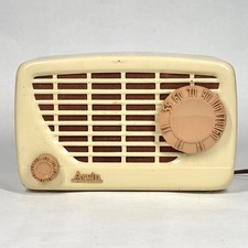 Vintage Arvin metal tube radio model 842T  (1954)