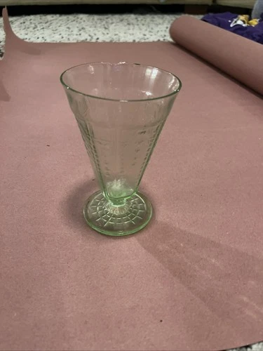 Vintage Anchor Hocking Green uranium glass dish Approx. 5 1/2" tall