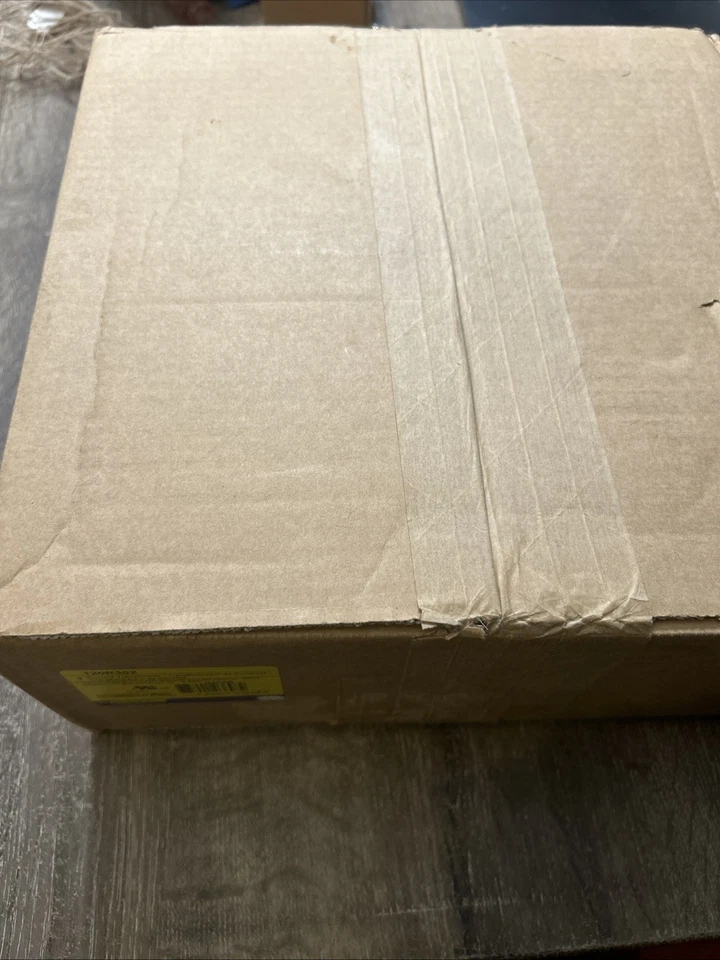 NEW SQUARE D CURRENT TRANSFORMER 120R-302 FREE SHIPPING Unopened Box - Image 2 of 2