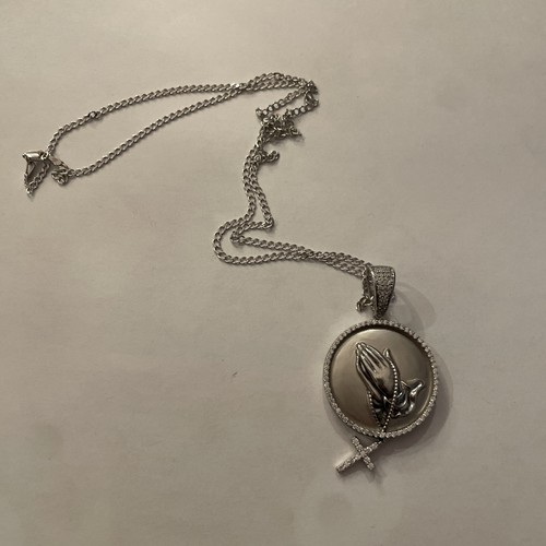 925 BS Praying Hands Necklace And Pendant