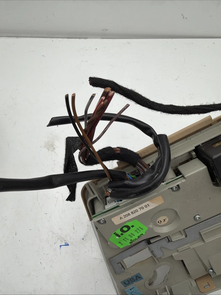 98-03 Mercedes W210 E430 E320 CLK320 Overhead Reading Dome Light Lamp OEM - Image 3 of 4