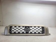 1999 2000 2001 Nissan Pathfinder Front Bumper Grille Grill Assembly 62310-2w306