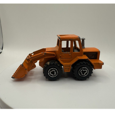 Majorette 1:87 Vintage Diecast Orange Black Front Loader Construction Vehicle