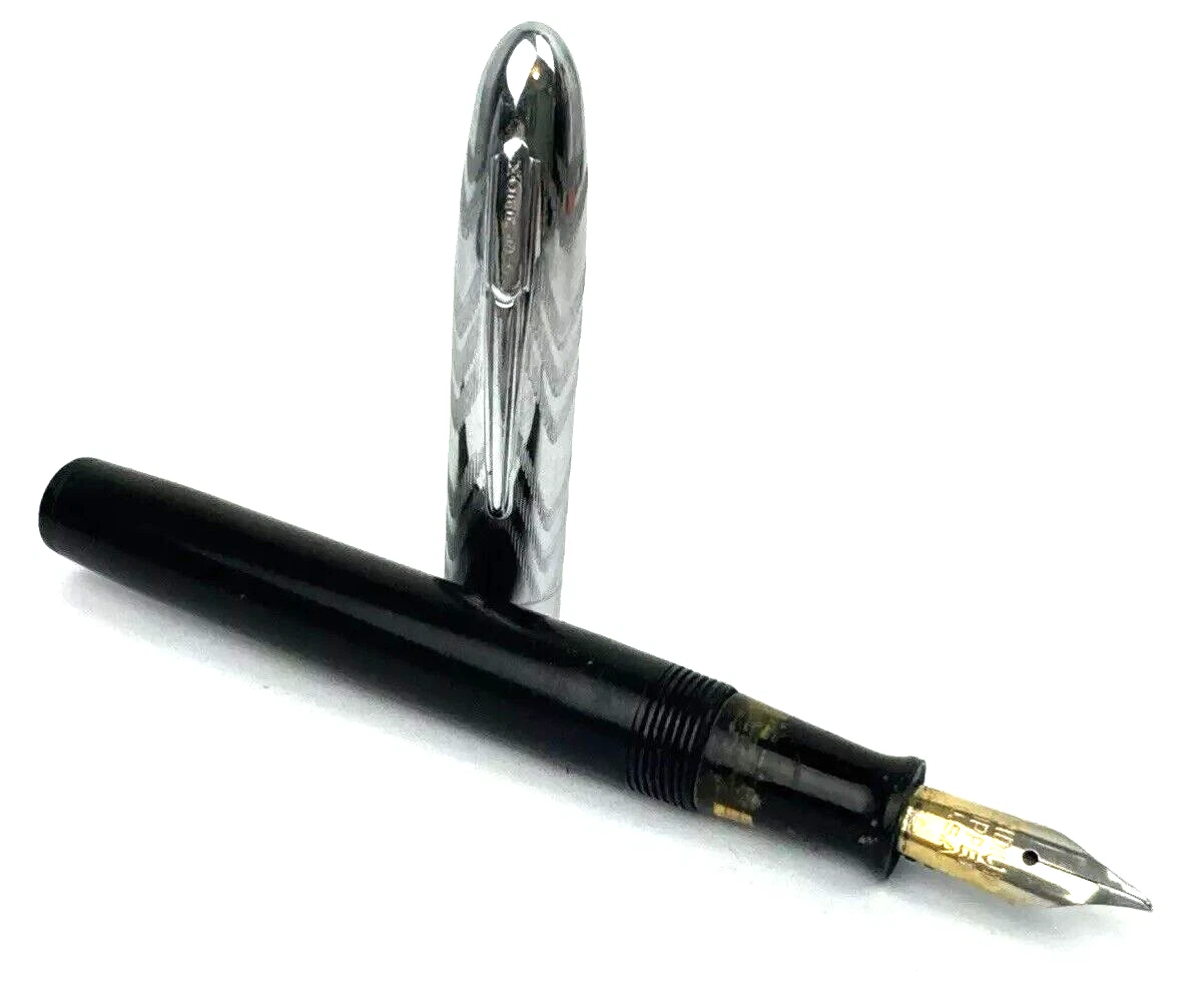 Vtg Wearever Fountain Pen Black Ridium Nib USA - product detail image 1