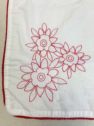 Tovagliolo in stoffa Anthropologie bianco con ricamo floreale rosso e bordo usato in ottime condizioni - Foto 3 di 6