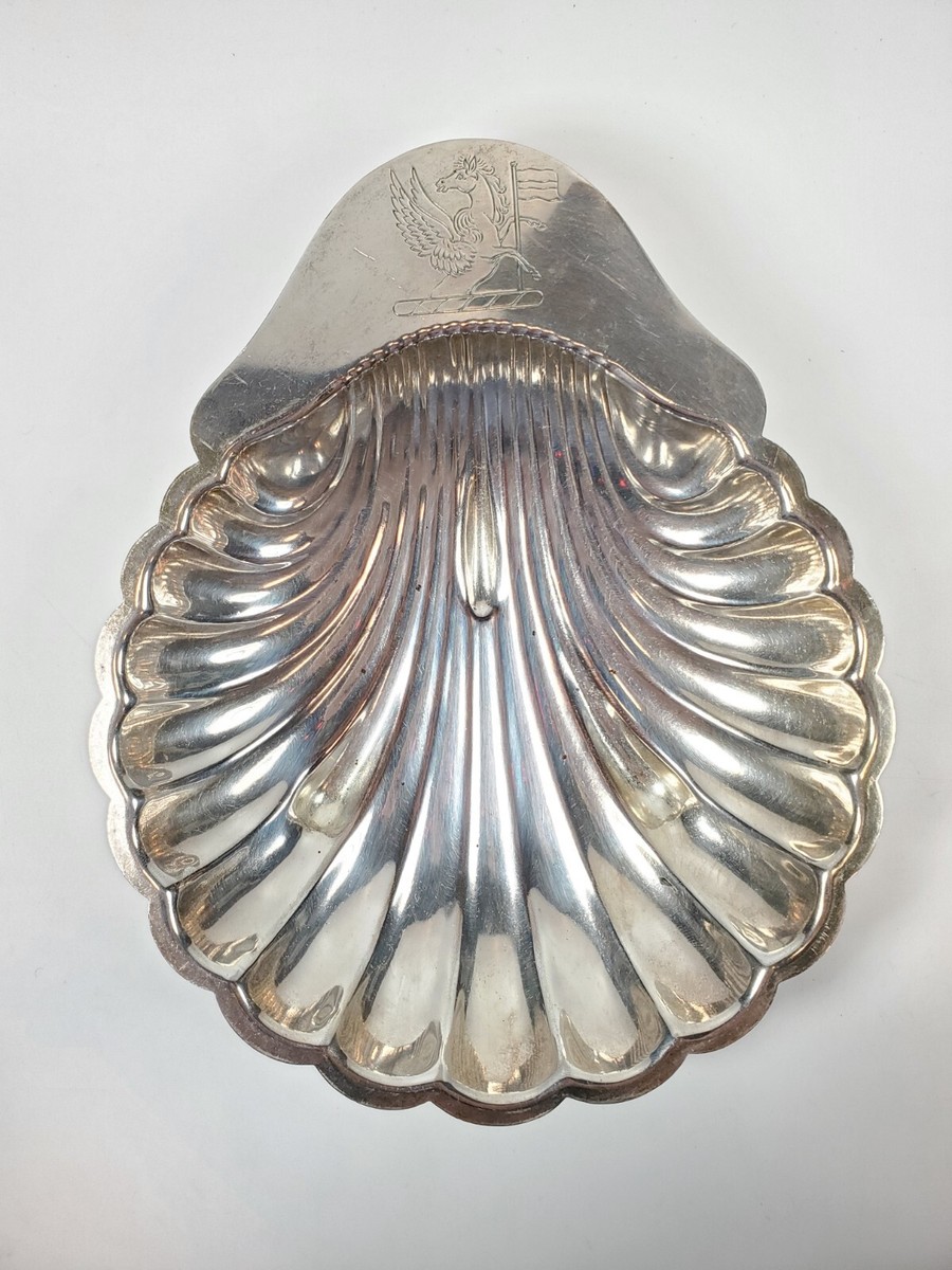 アイドルグッズ DISH//  Delivery DISH// Vintage English Silver MFG Corp Shell Dish - 8 1/4” X 6 3/4