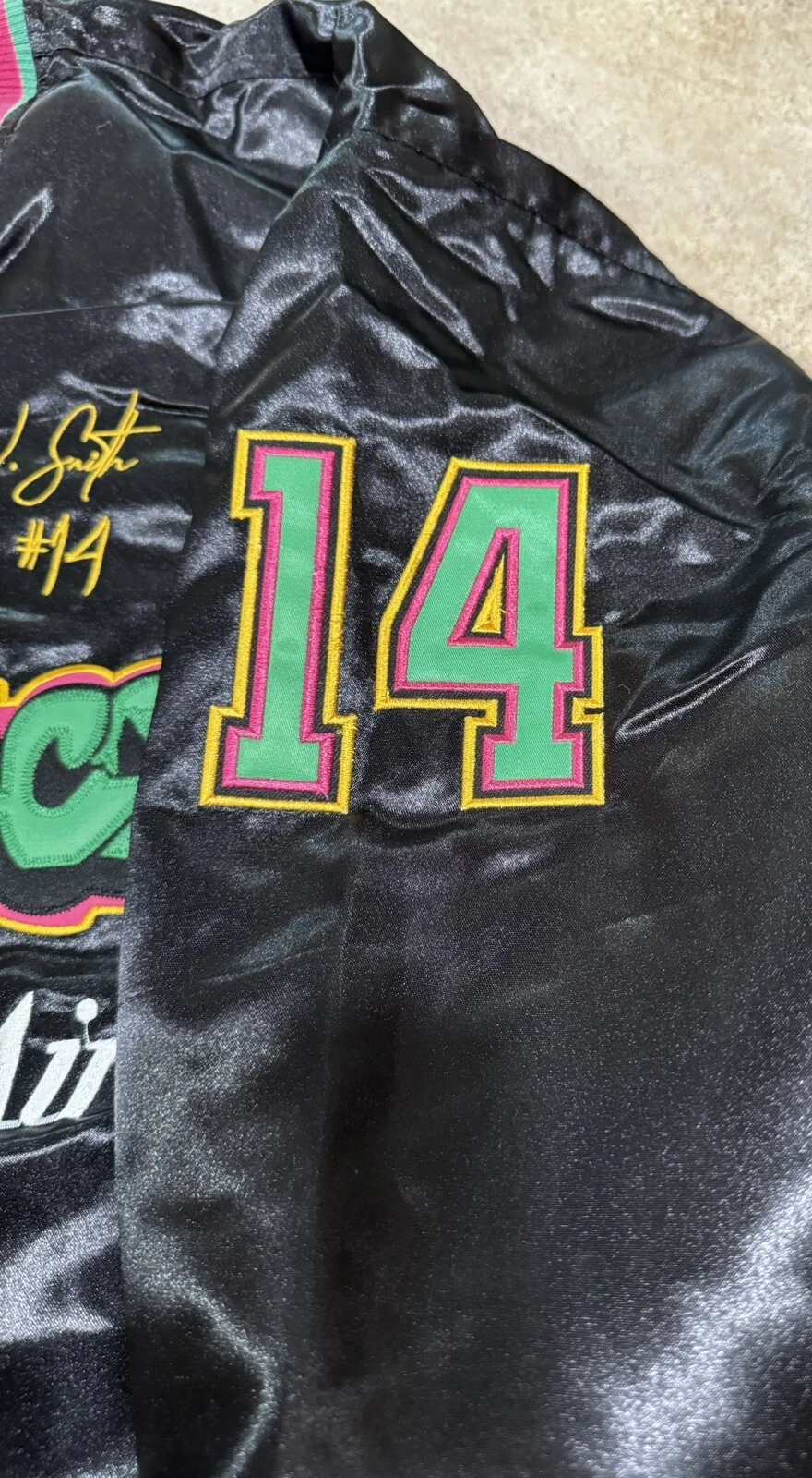 Men's Headgear Classics. The Fresh Prince of Bel Air Jersey Satin Jacket S.7XL - product detail image 5