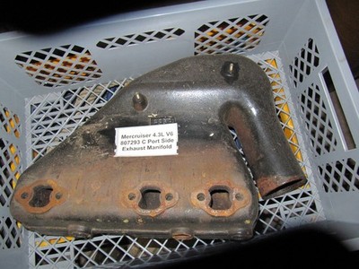 MerCruiser 4,3L V6 exhaust manifold 807293 und 807294 re und li