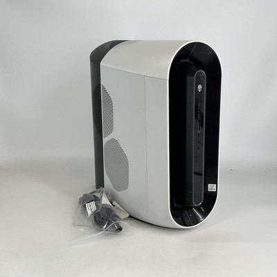 Dell Alienware Aurora R11 i9-10900KF 32GB 2TB SSD/2TB HDD