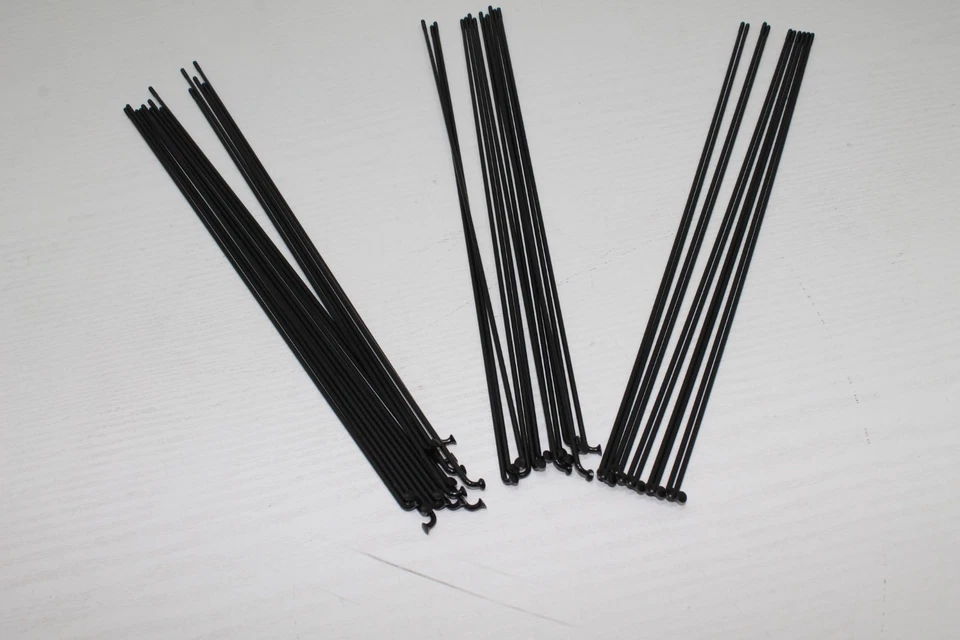 SAPIM MACH 1 BÜCHEL 38 Speichen 2,0 mm schwarz verzinkt + Nippel 12 mm silber