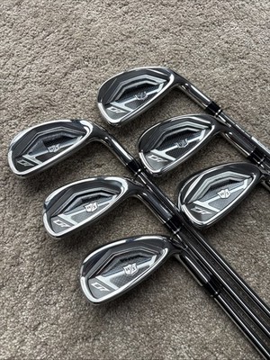 Wilson Staff D7 Eisen 5-PW KBS Tour 80 Regular Flex