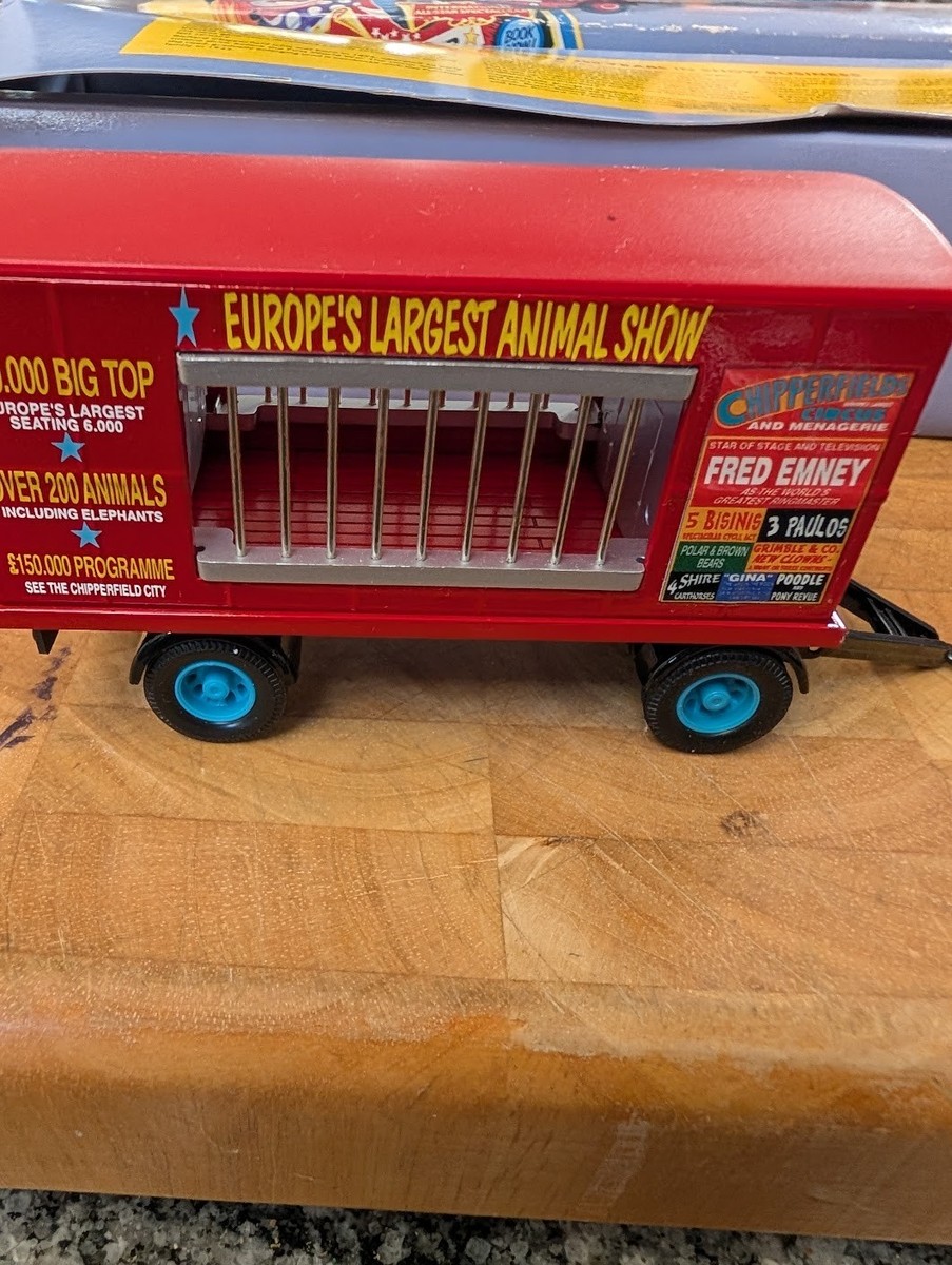 Corgi Classics 97889 AEC Cage Truck and Trailer - Chipper fields