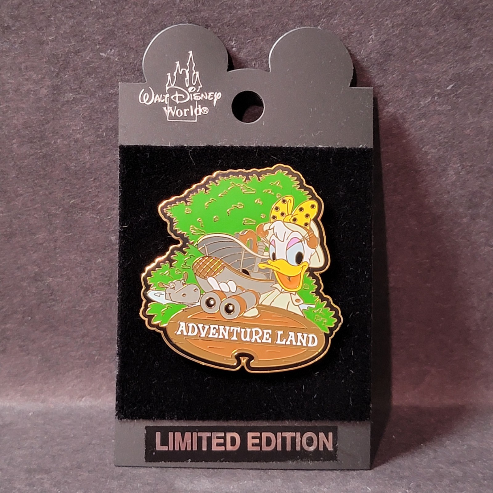Vintage LE Walt Disney Trading Pin World Adventure Land Daisy Duck PA