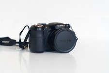 Fujifilm Digital Bridge Camera FinePix S1850