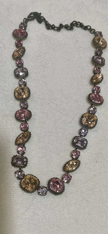 Collar de Cristal Sorrelli Corte Cojín Rosa, Morado y Melocotón ¡Con Pendientes!! Foto 2 de 4