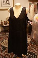 Old Navy black polyester stretch sleeveless dress size 18