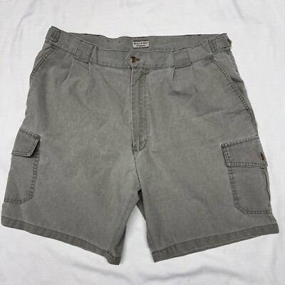 Vintage Bugle Boy Cargo Shorts Gray Pleated Front Pockets Men's 8” Inseam  Sz 38